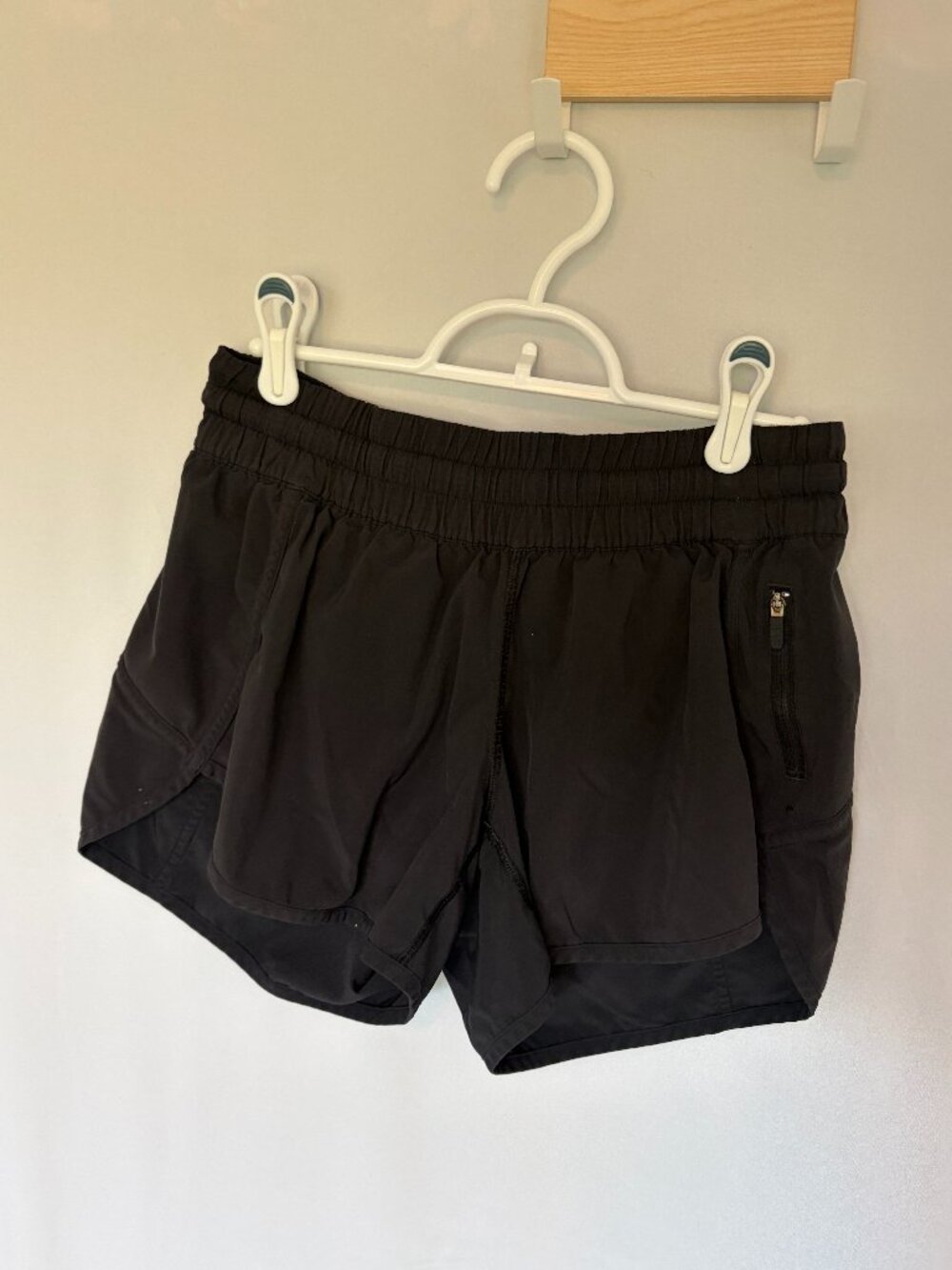 Lululemon Tracker Shorts Black Lined Athletic
